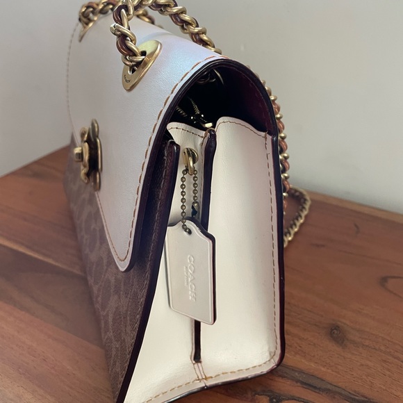 Genuine Coach Shoulder Bag - Picture 11 of 12